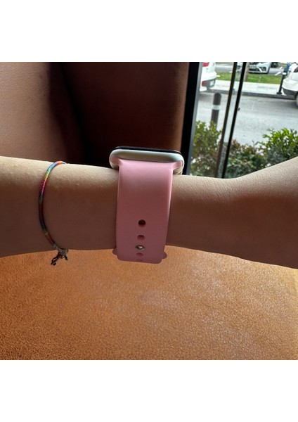 Apple Watch 3 4 5 6 7 8 9 Se Uyumlu 38-40-41MM Klasik Kordon Silikon Kayış Pembe