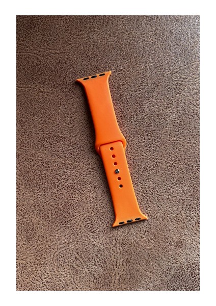 Apple Watch 9 Uyumlu 41MM Klasik Kordon Silikon Kayış Turuncu fırsatları