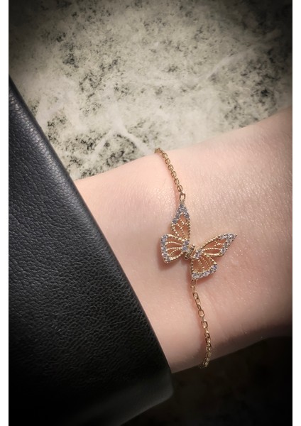 925 Ayar Ortası Oynayan Kelebek Bileklik