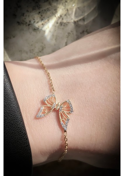 925 Ayar Ortası Oynayan Kelebek Bileklik fiyatları