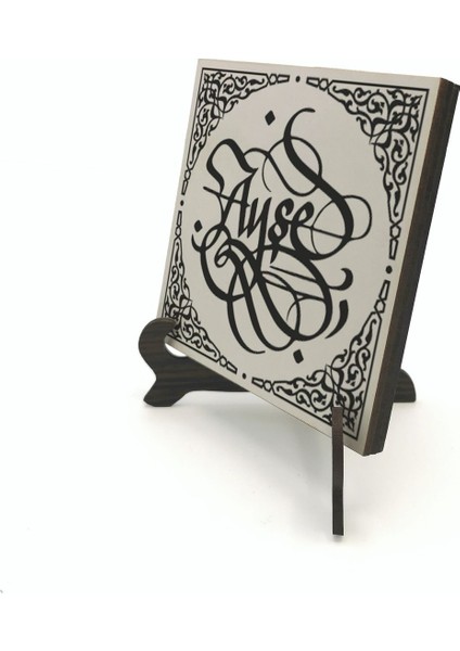 Geleneksel Hat Sanatı ile Mdf Üzerine Yazılı Masaüstü Isimlik