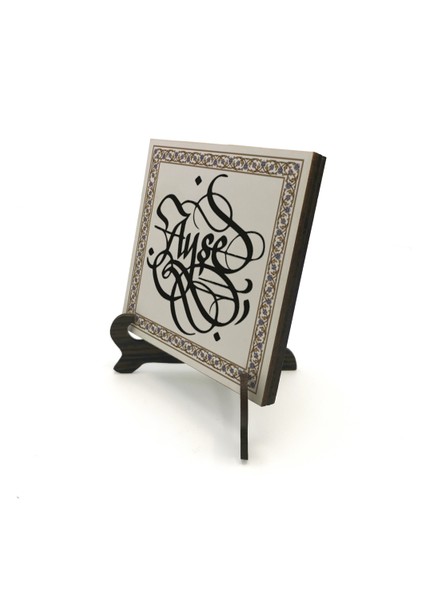 Geleneksel Hat Sanatı ile Mdf Üzerine Yazılı Masaüstü Isimlik