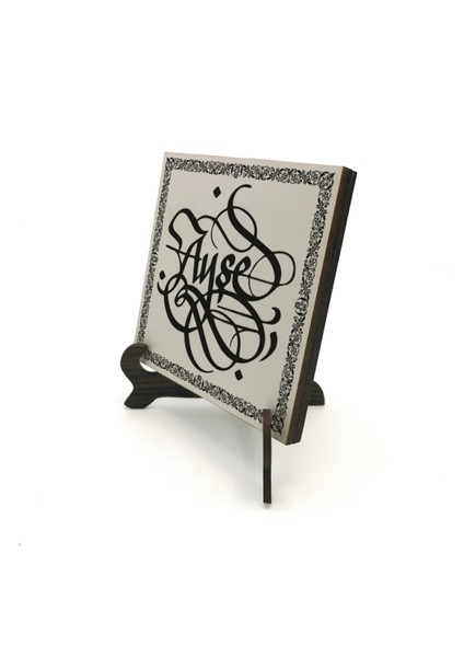 Geleneksel Hat Sanatı ile Mdf Üzerine Yazılı Masaüstü Isimlik