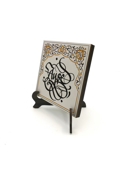 Geleneksel Hat Sanatı ile Mdf Üzerine Yazılı Masaüstü Isimlik