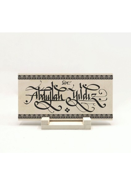 Geleneksel Hat Sanatı ile Doğal Taş Üzerine Yazılı Masaüstü Isimlik fiyatları
