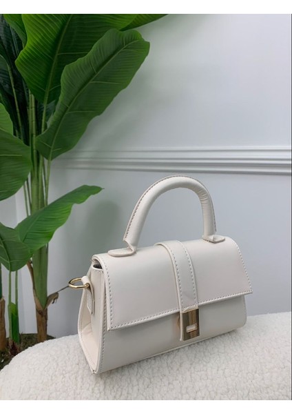 Kapaklı Uzun Çapraz Omuz Askılı Kadın El ve Kol Çantası fiyatları