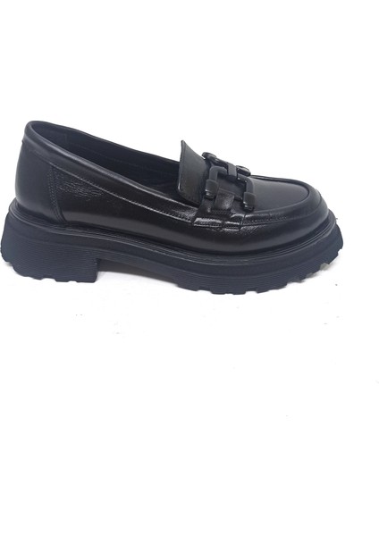 Siyah Deri Kadın Loafer Ayakkabı