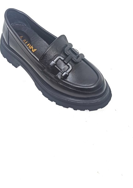 Siyah Deri Kadın Loafer Ayakkabı