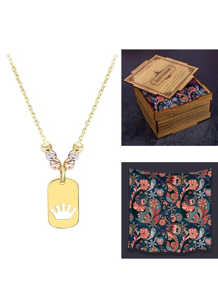 Kişiye Özel Kutusunda Fular HEDIYELI14 Ayar Altın Kraliçe Tacı Plaka Kolye 95040