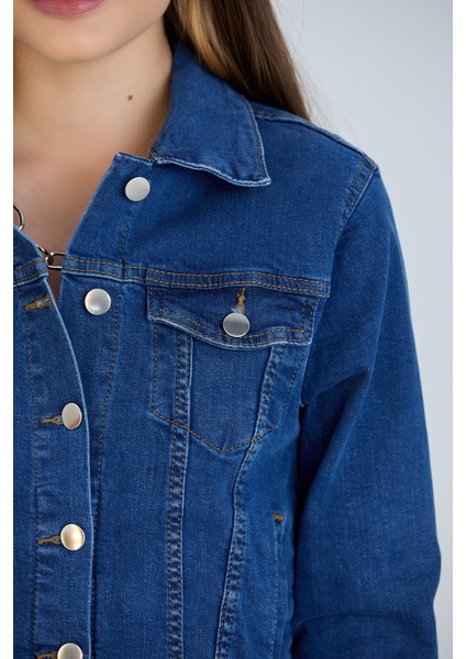 Kadın Kısa Likralı Denim Ceket modelleri