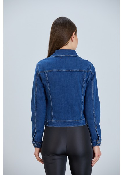 Kadın Kısa Likralı Denim Ceket indirimleri