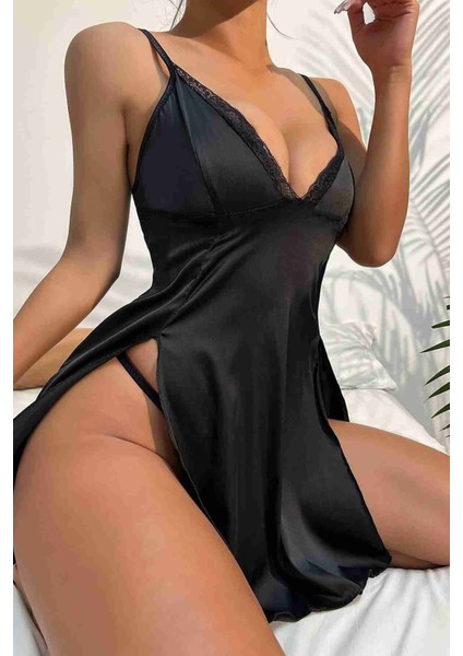 Aria's Closet Yanlardan Yırtmaçlı Gecelik Siyah indirimleri