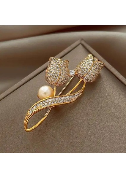 05 2023 Yeni Kırmızı Gül Çiçek Broş Kadınlar Için Zarif Bluz Broş Pin Elbise Lüks Moda Takı Aksesuarları Parti Hediyeler (Yurt Dışından)