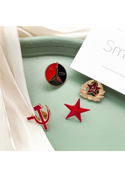 Stil 6 Vintage Sovyetler Birliği Orak Emaye Broş Kırmızı Yıldız Çekiç Cccp Pentagram Rozeti Ceket Çanta Rozeti Yaka Iğnesi Takı (Yurt Dışından) fiyatları