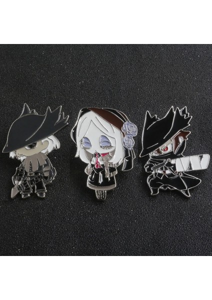 R17 Sg Yeni Bloodborne ve Dark Souls Avcılar Ludwig Maria Kan Kaynağı Bebek Figürü Gömlek Ceket Broşlar Iğneler Anahtarlık Gerdanlık Takı (Yurt Dışından) fiyatları