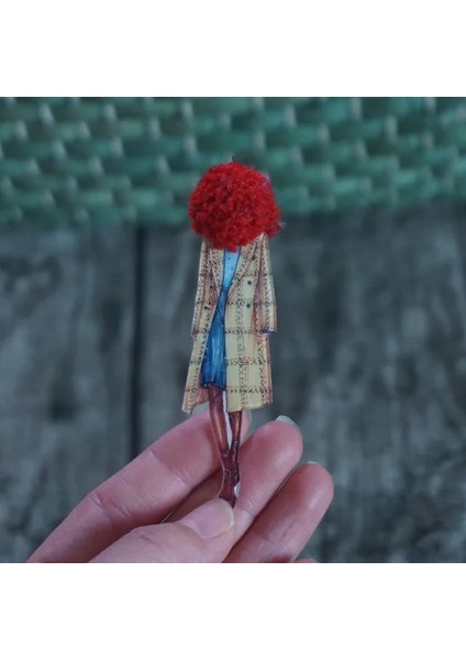 21 Yeni Dağınık Saç Akrilik Broş Kadın Moda Peluş Yün Topu Broş Pins Kız Sevimli Leopar Giyim Aksesuarları Hediyeler (Yurt Dışından)