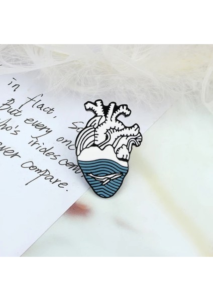 Kalp 4 Doktor Hemşire Stetoskop Tişört Yaka Iğnesi Tıbbi Aşı Şırınga Kalp Broş Emaye Karikatür Ambulans Rozeti Sırt Çantası Takı (Yurt Dışından)