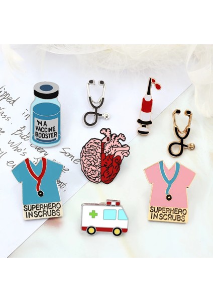Kalp 4 Doktor Hemşire Stetoskop Tişört Yaka Iğnesi Tıbbi Aşı Şırınga Kalp Broş Emaye Karikatür Ambulans Rozeti Sırt Çantası Takı (Yurt Dışından) fiyatları
