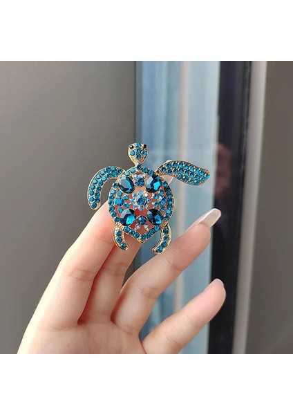 XZ0261-11 1 Adet Yeşil Rhinestone Deniz Kaplumbağası Hayvan Broş Pins Kristal Vintage Metal Kaplumbağa Broş Kadınlar Için Ceket Rozetleri Korsaj Takı Hediye (Yurt Dışından)