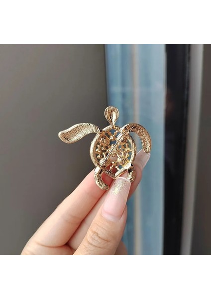 XZ0261-11 1 Adet Yeşil Rhinestone Deniz Kaplumbağası Hayvan Broş Pins Kristal Vintage Metal Kaplumbağa Broş Kadınlar Için Ceket Rozetleri Korsaj Takı Hediye (Yurt Dışından)