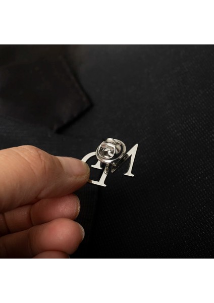 Yazı Tipi 2 Rosegold Hiçbir Kutu Tangula Özel Harfleri Broş Damat Erkek Paslanmaz Çelik Harfleri Harfler Yaka Pin Kişiselleştirilmiş Düğün En Iyi Erkek Takı (Yurt Dışından) modelleri