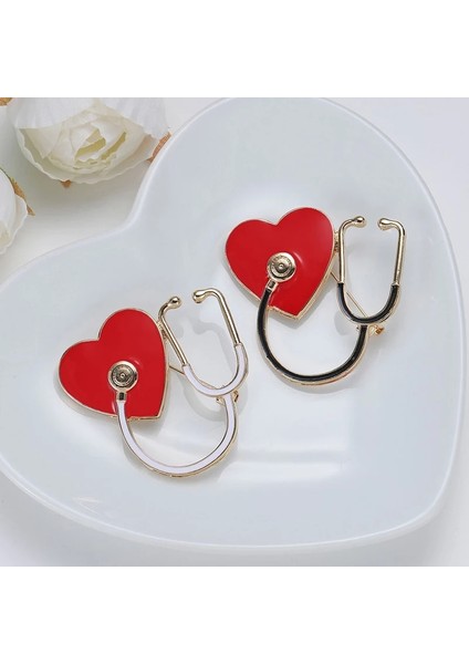 Stil 2 Doktor Hemşire Pimi Ilaç Emaye Pimleri Şırınga Enjektör Stetoskop Ceketler Broş Kot Yaka Pin Rozeti Erkek Kadın Takı Hediyeler (Yurt Dışından) indirimleri