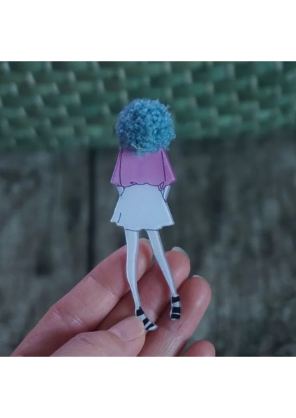 22 Yeni Dağınık Saç Akrilik Broş Kadın Moda Peluş Yün Topu Broş Pins Kız Sevimli Leopar Giyim Aksesuarları Hediyeler (Yurt Dışından)