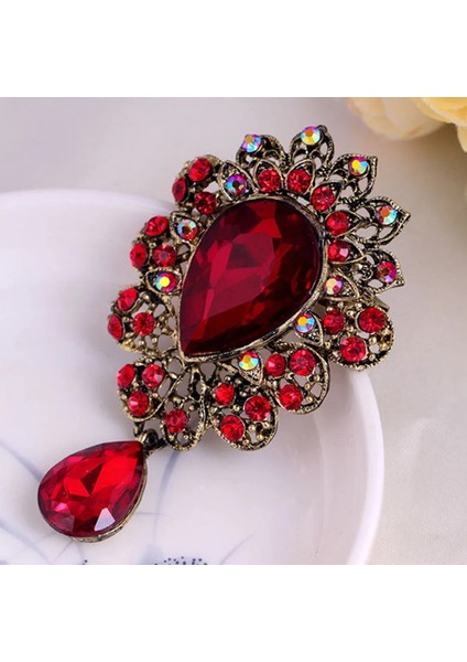 W2 Yeni Su Damlası Büyük Orta Kristal Rhinestones Broş Bayanlar Takı Büyük Kırmızı Cam Broş Pin Kadınlar Için Düğün Takısı Hediyeler (Yurt Dışından)