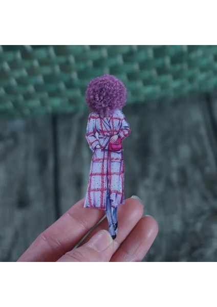 30 Yeni Dağınık Saç Akrilik Broş Kadın Moda Peluş Yün Topu Broş Pins Kız Sevimli Leopar Giyim Aksesuarları Hediyeler (Yurt Dışından)