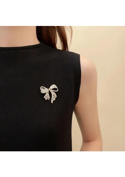 13 Bling Papyon Cz Zirkon Taklidi Broş Pins Kadınlar Için Lüks Parlak Kristal Takım Elbise Elbise Aksesuarları Parti Hediyeler (Yurt Dışından) modelleri