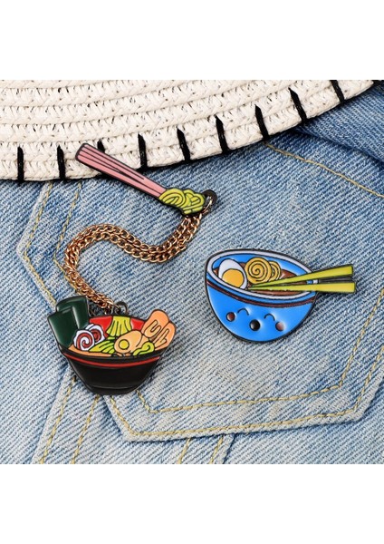 Stil 1 Foodie Ramen Metal Zincir Broş Anime Pimleri Karikatür Japon Yumurta Erişte Çorba Yemeği Emaye Kaseler Yemek Çubukları Rozetleri Takı Hediyeler (Yurt Dışından) fiyatları