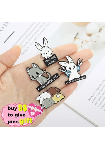 Stil 4 Kedi Metal Broş Kitty Hançer Makas Kitap Rozetleri Şapka Çanta Sırt Çantası Aksesuarları Takı Tavşan Tavşanlar Emaye Yaka Iğnesi (Yurt Dışından) indirimleri