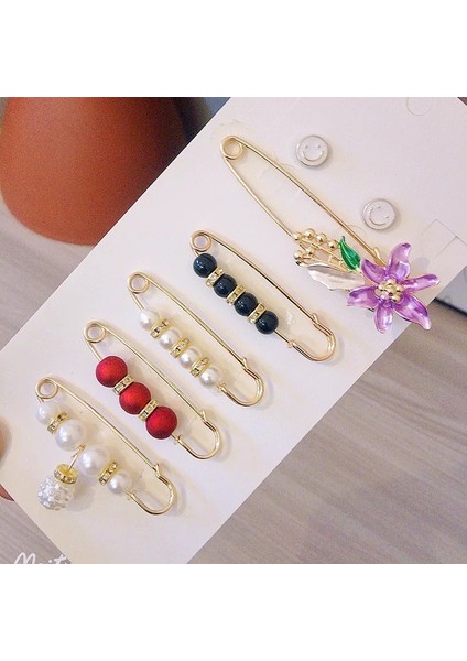 6 Parça Set C Kadın Yeni Bel Iğne Kot Etek Bel Büyük Değişim Küçük Anti-Koşu Pin Sabit Elbise Bel Toka Klip Broş H1369 (Yurt Dışından) fiyatları