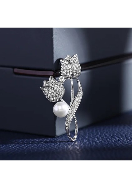 XZ0042-2 50 Adet Lale Gül Broş Kadınlar Için Trendy Tasarım Zarif Korsaj Moda Broş Pin Elbise Lüks Zirkon Takı Aksesuarları Parti Hediyeler (Yurt Dışından)