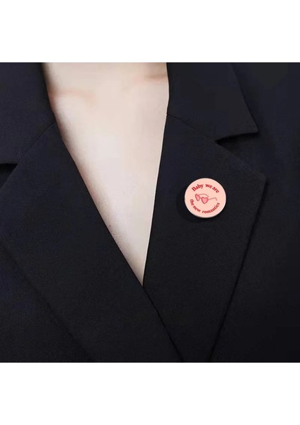 Stil 9 Popüler Rock Grubu Broş Şarkı Müzik Rozeti Yaka Pin Fan Arkadaş Koleksiyonu Madalya Giyim Çantası Moda Takı Aksesuarları Hediye (Yurt Dışından) modelleri