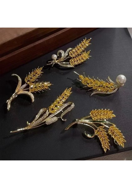 Stil 1 Kadın Broş Kore Moda Stil 3 Renkli Taklidi Kulak Buğday Yaka Iğnesi Lüks Takı Aksesuarları Giyim Için (Yurt Dışından)
