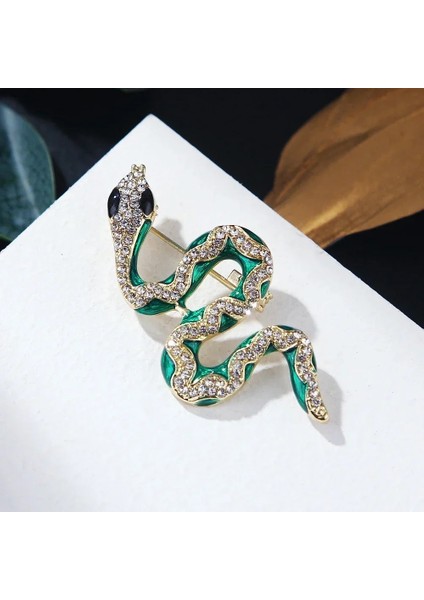B Hayvan Yeşil Yılan Broş Pin Renkli Vintage Taklit Kristal Taklidi Yaka Pin Erkekler Kadınlar Için Hediye Takı Aksesuarları (Yurt Dışından) indirimleri
