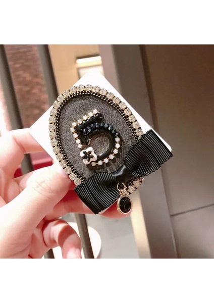 B14 Retro Vintage Küçük Koku Taç 5 Kelime Rozeti Püskül Broş Su Kürk Kumaş Ceket Pin Kadın Broş (Yurt Dışından)