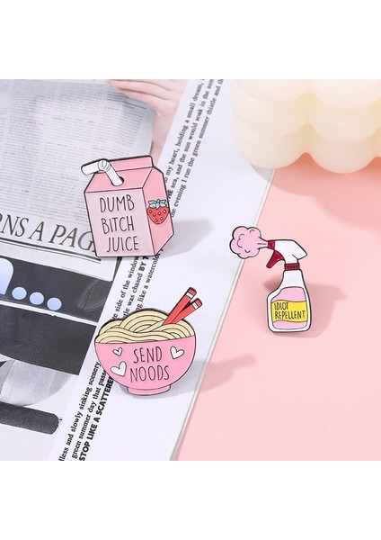 CZ0415-2 Pembe Düşmanların Gözyaşları Metal Pimler Özel Kutular Suyu Ramen Pun Noods Göndermek Broş Yaka Rozetleri Arkadaşlar Için Komik Takı Hediye (Yurt Dışından)