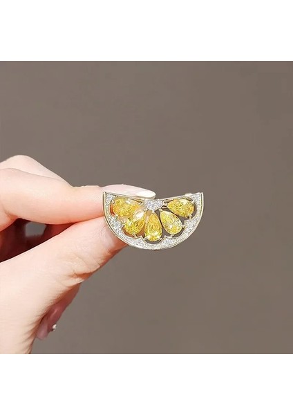Stil 32 Yeni Moda Kadın Hayvan Yay Broş Metal Küçük Broş Pin Rhinestone Çiçek Yaka Iğneler Sabit Anti Düğme Giyim Aksesuarı (Yurt Dışından)