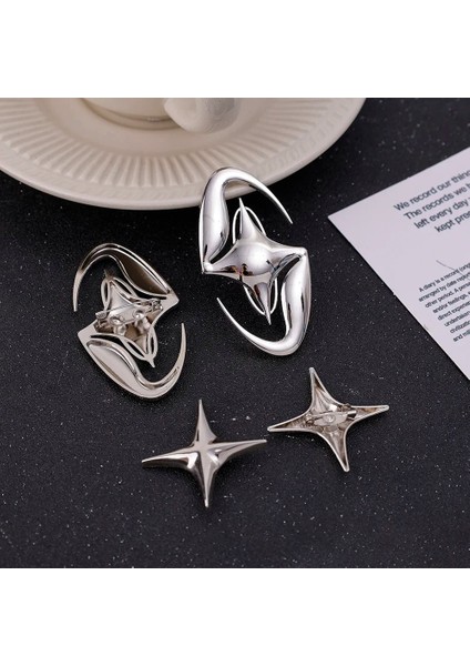 4X4CM Y2K Moda Punk Rock Gümüş Renk Metal Çapraz Yıldız Broş Mizaç Isa Şanslı Broş Pins Erkekler Kadınlar Için Gömlek Takı 90 S (Yurt Dışından)