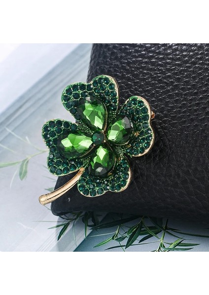 Kırmızı Cindy Xiang Yeni Rhinestone Çiçek Broş Kadın Kızlar Için Basit Tasarım Moda Kristal Takı Düğün Pin ve Broşlar (Yurt Dışından)