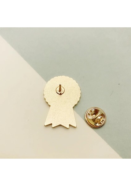 Stil 1 Beyaz Madalya Emaye Broş Sadece Küçük Bir Parodi Pin Honot Insignia Kadın Kız Süs Elbise Çanta Takı Hediye Yay Ağladı (Yurt Dışından)