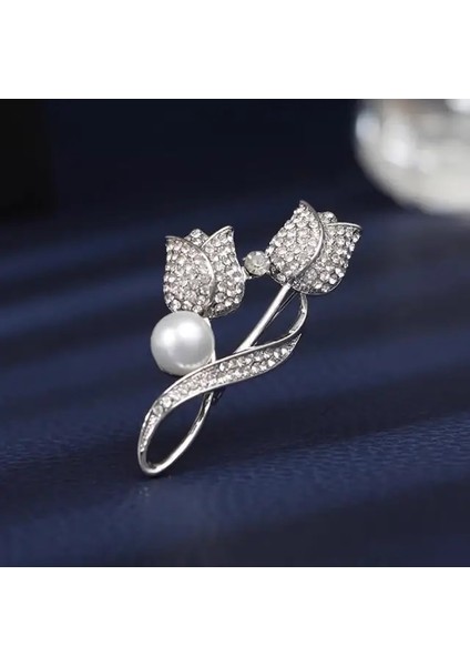 06 2023 Yeni Kırmızı Gül Çiçek Broş Kadınlar Için Zarif Bluz Broş Pin Elbise Lüks Moda Takı Aksesuarları Parti Hediyeler (Yurt Dışından)