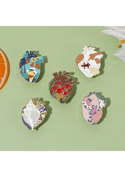 STYLE-4XZ1516-1 Yaratıcı Karikatür Organ Kalp Emaye Broş Renk Aşk Hançer Manzara Otobüs Güneş Hayvan Kalp Alaşım Pimleri Rozeti Punk Takı Hediye (Yurt Dışından) modelleri