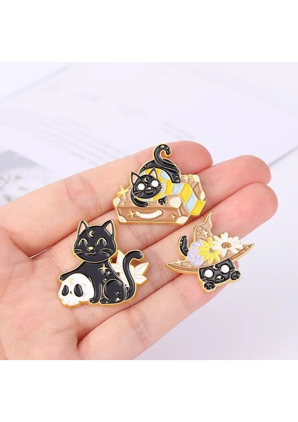 XZ1870 Kedi Broş Kafatası Kedi Broş Cadılar Bayramı Sihirbazı Şapka Çift Kedi Güneş Ay Kedi Broş Siyah Beyaz Kedi Alaşım Emaye Rozeti Yaka Iğnesi (Yurt Dışından) fırsatları