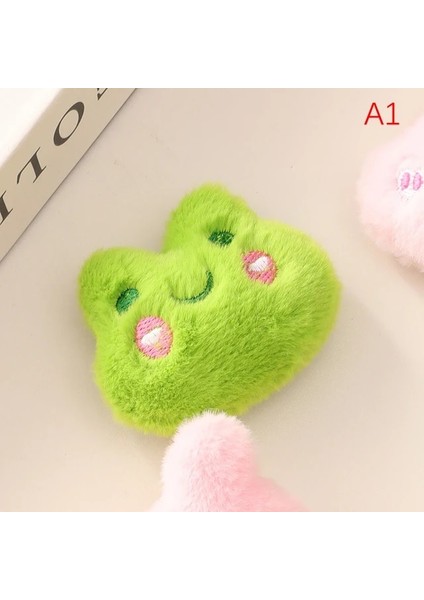 A4 Karikatür Peluş Kedi Broş Küçük Balık ve Arı Broş Sırt Çantası Kazak Korsaj Rozeti Pimleri Sırt Çantaları Kolye Dekorasyon Aksesuarları (Yurt Dışından)