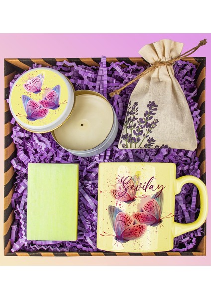 Kişiye Özel Kupa Bardak & Mum & Lavanta Kesesi & Doğal Sabun Hediye Seti 110897