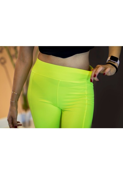 Dri-Fit Toparlayıcı Spor Tayt indirimleri
