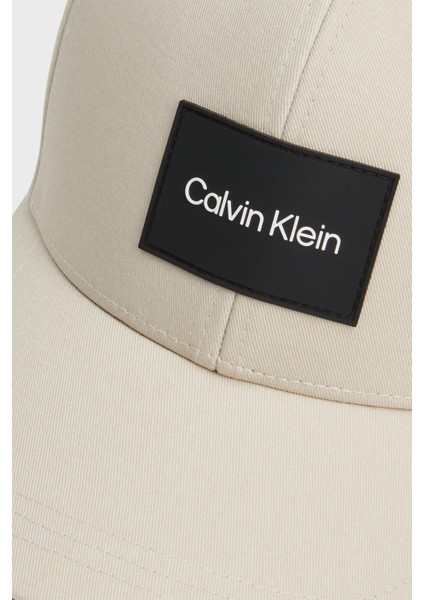 Calvin Klein Logolu Organik Pamuklu Şapka KM0KM00983ACE Erkek ŞAPKA KM0KM00983 ACE